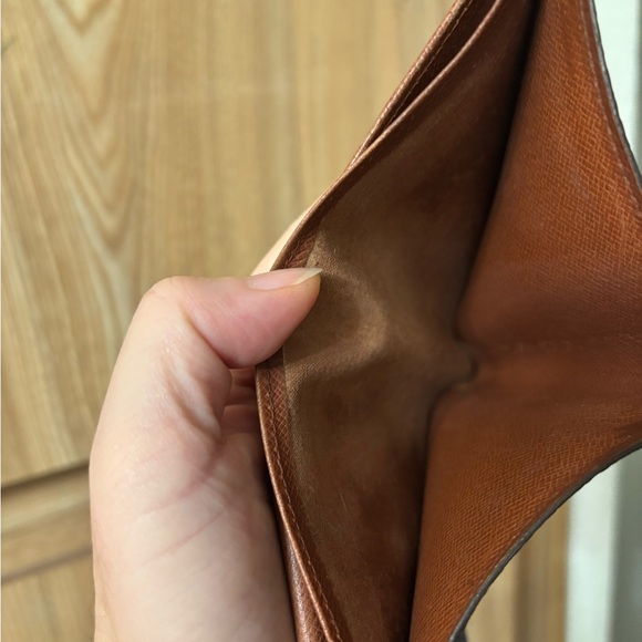 Auth Louis Vuitton Monogram Portefeiulle Marco Bifold Wallet - Picture 6 of 11